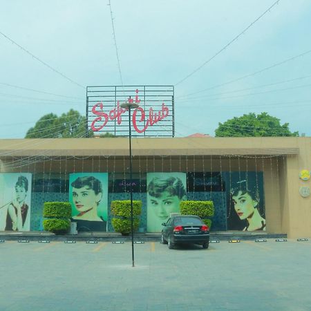 Safari Club 1 Hotell Rawalpindi Eksteriør bilde