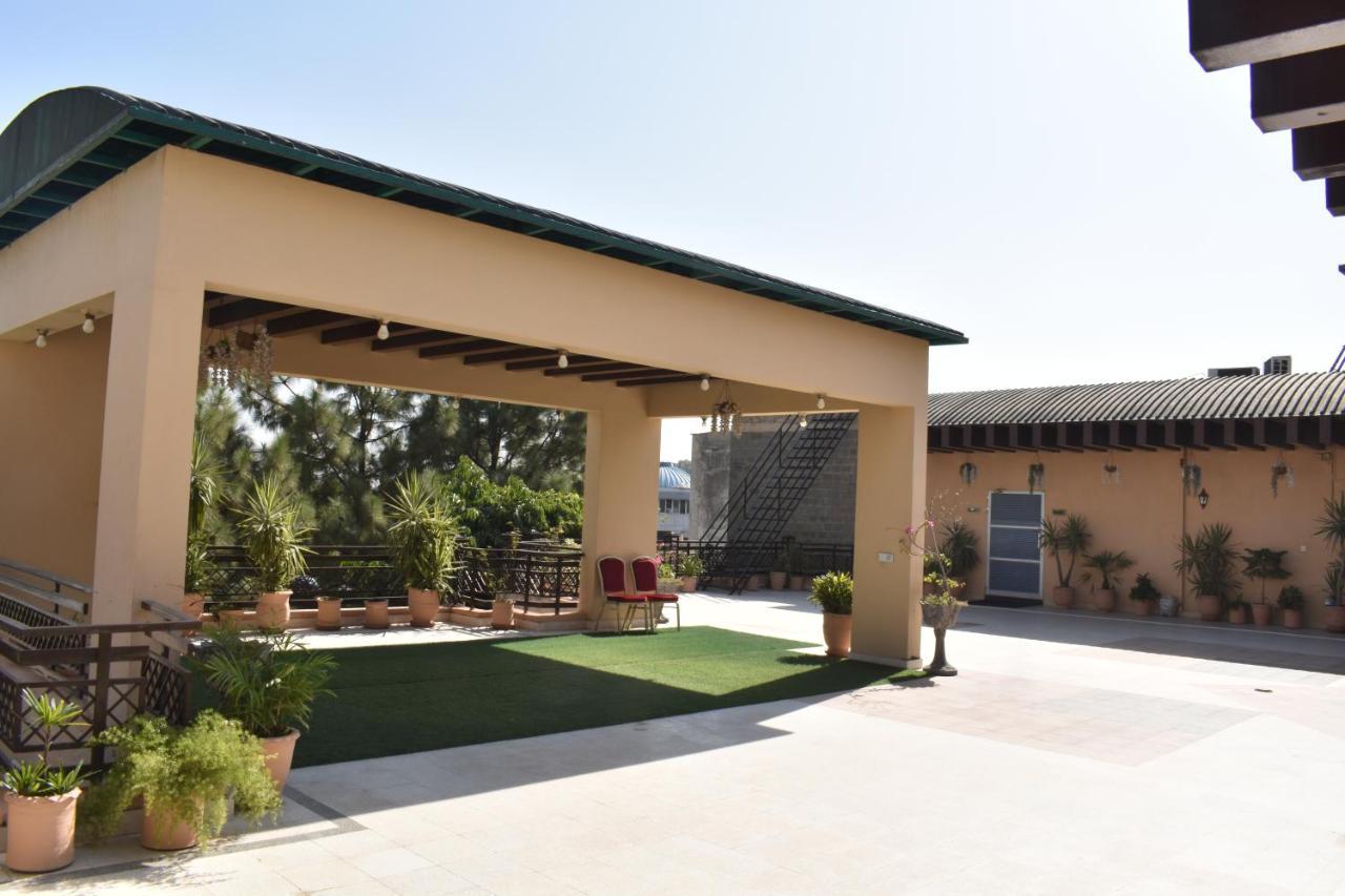 Safari Club 1 Hotell Rawalpindi Eksteriør bilde