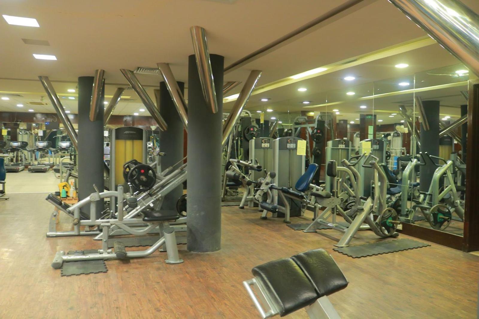 Safari Club 1 Hotell Rawalpindi Eksteriør bilde