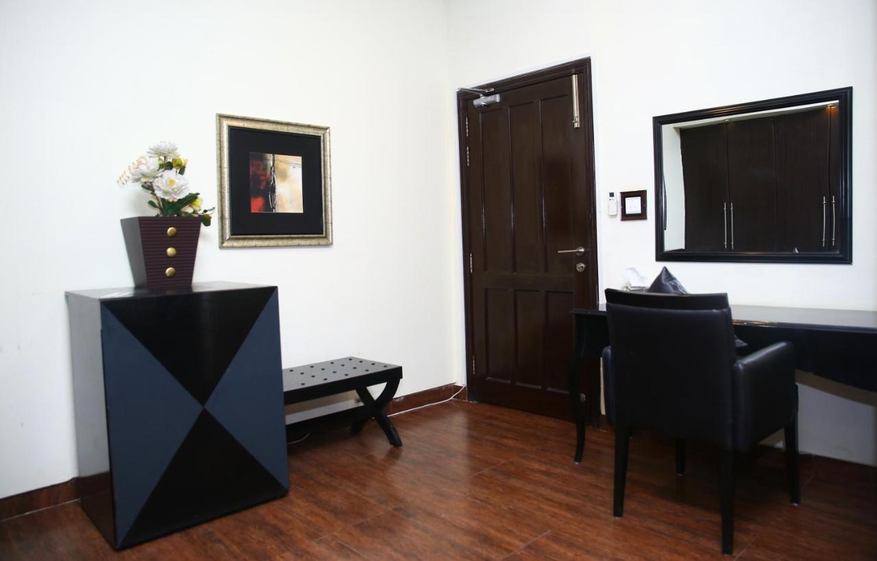 Safari Club 1 Hotell Rawalpindi Eksteriør bilde